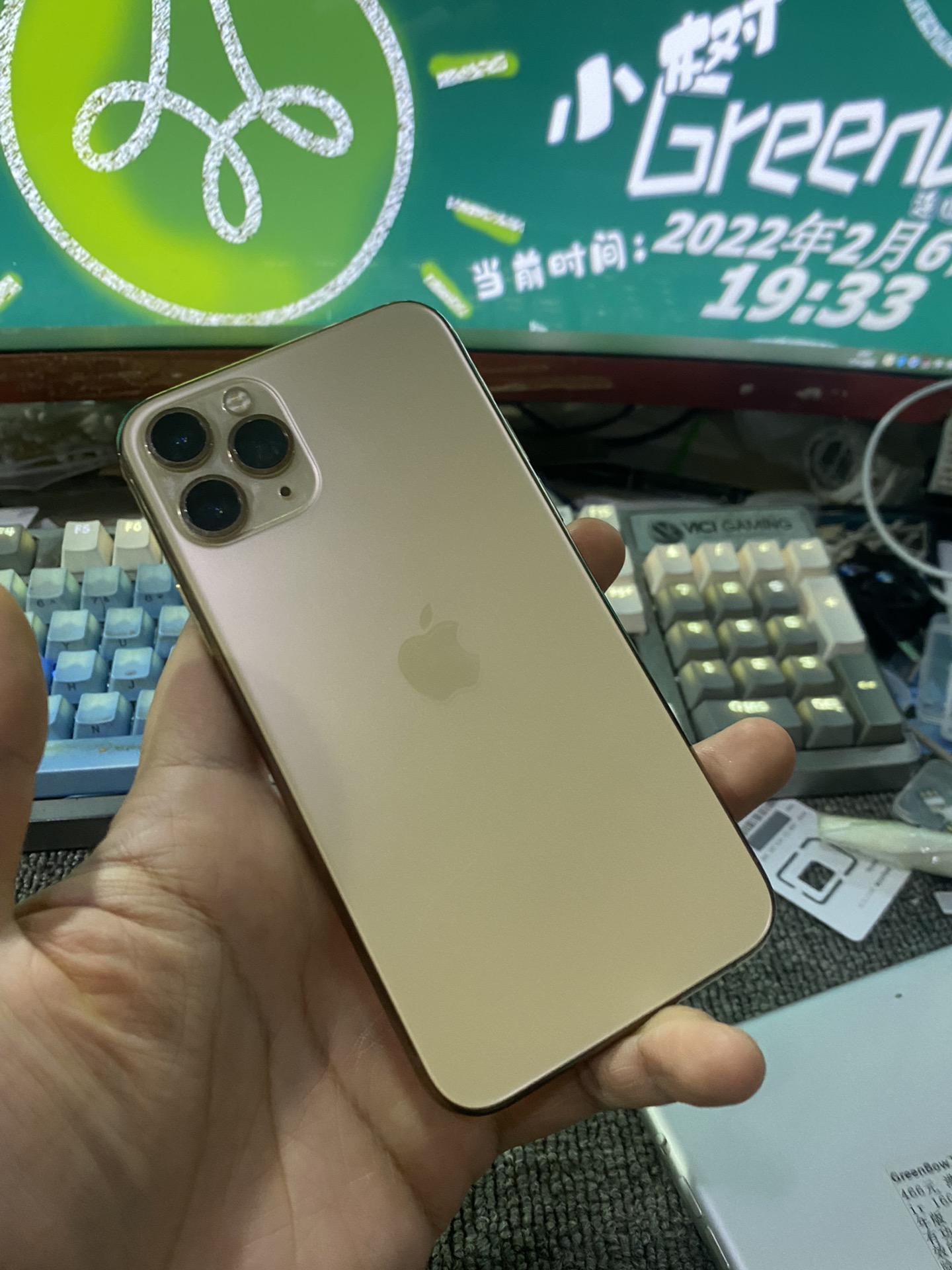 2599元美版全原裝iphone11pro64gb金色合約機61寸支持全網通4