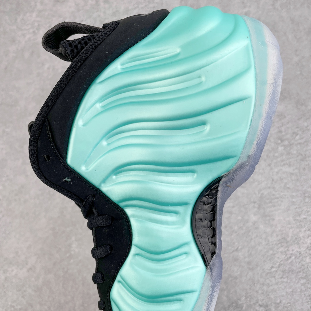 图片[7]-💰440 NK Air Foamposite One 南海岸泡 莞产原底面 公司渠道同模具 鞋型发泡360度无死角 双层Zoom气垫植入 中底完美注胶 搭载原厂碳纤维材质 诞生于1997年的NK Air Foamposite系列可以说是整个球鞋历史上最为经典的系列之一 也就是我们常说的“喷”和“泡” 其中“喷”由Foamposite One代言人Penny的英文音译而来 而“泡”则来源于另一款鞋型 Foamposite Pro中\”pro\”的音译 在诞生初期 由于高昂的造价以及超前的外形 Foamposite系列的反对者不在少数 甚至有人认为这款鞋会毁掉整个球鞋行业 但事实证明这双灵感来自于甲虫 自带“黑科技”鞋面以及双层Zoom+大块碳板的太空球鞋不仅受到了大众的接受与追捧 并且成功的影响了篮球鞋的发展 SIZE：38.5 39 40 40.5 41 42 42.5 43 44 44.5 45 46 编码：by5936010-运动鞋