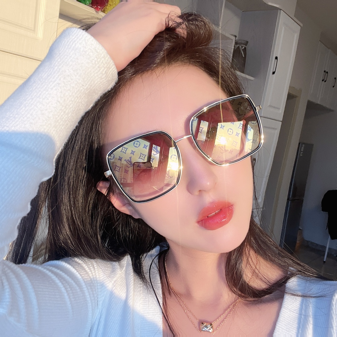 [Louis Vuitton Eyewear]