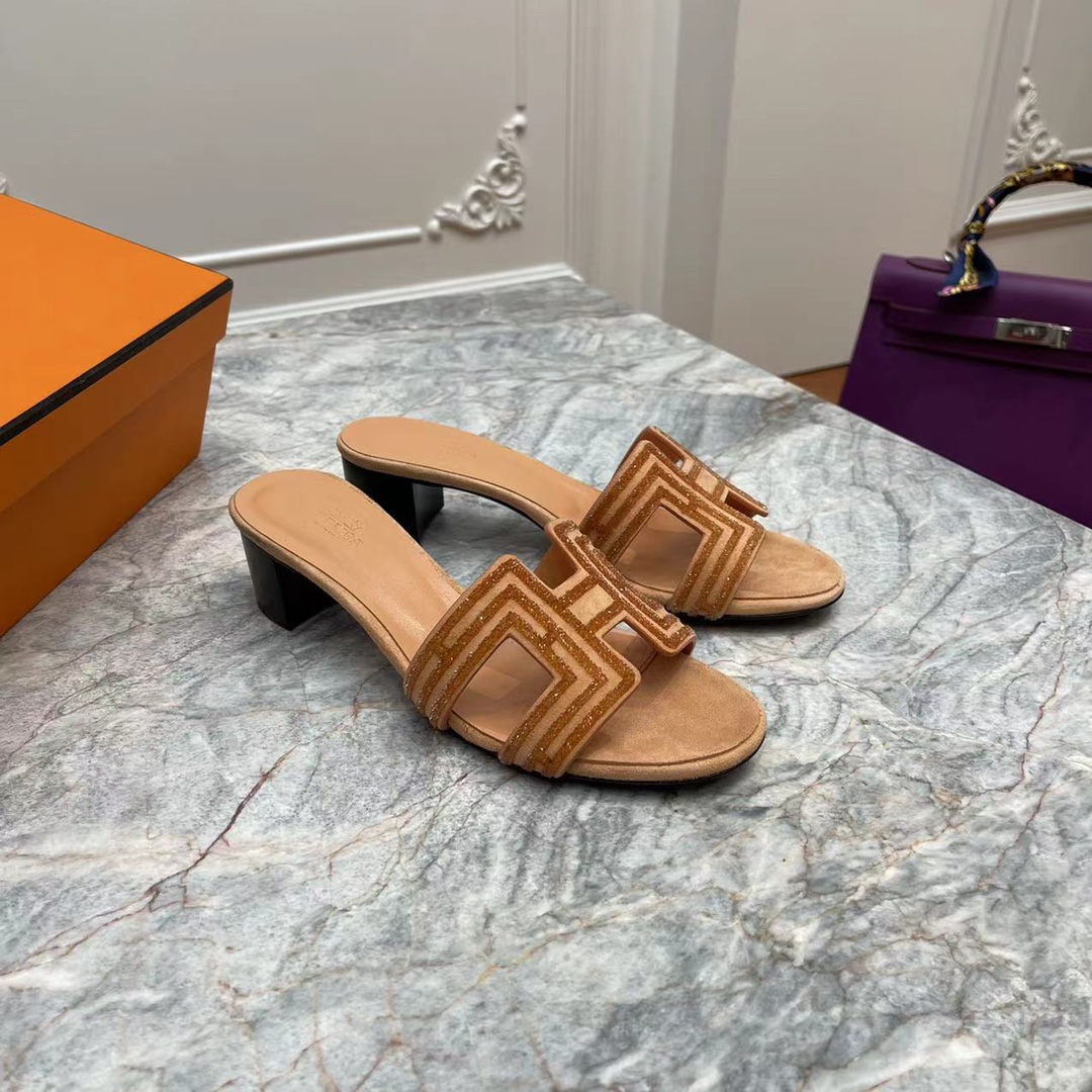 Hermes爱马仕   原版意大利进口高密度真皮大底女士凉鞋