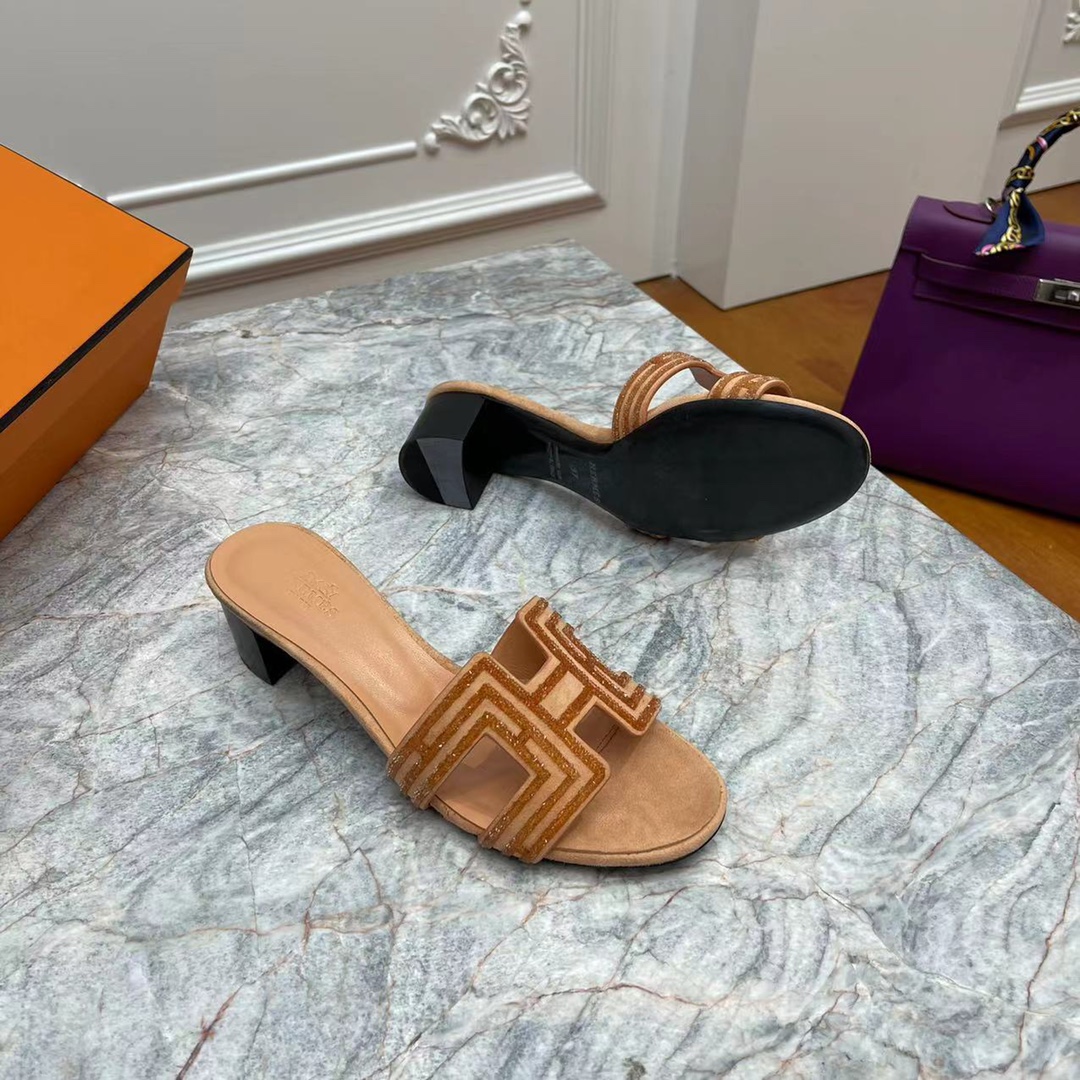 Hermes爱马仕   原版意大利进口高密度真皮大底女士凉鞋