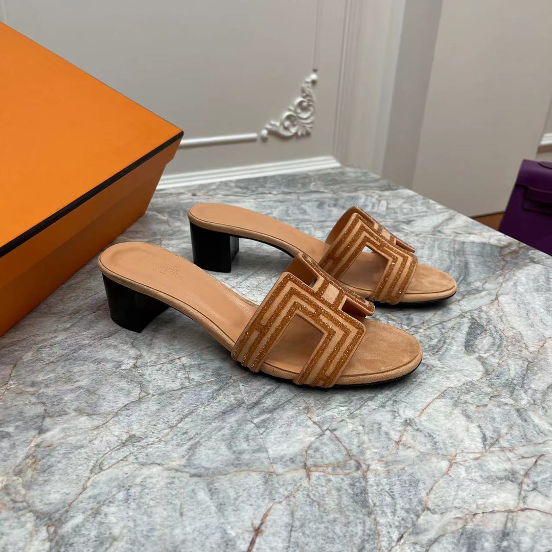 Hermes爱马仕   原版意大利进口高密度真皮大底女士凉鞋