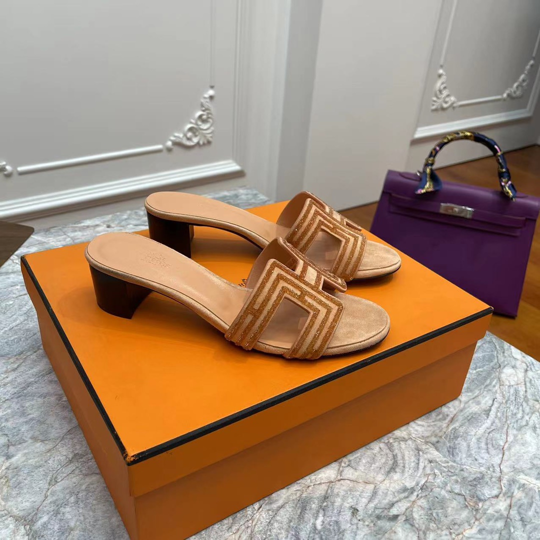 Hermes爱马仕   原版意大利进口高密度真皮大底女士凉鞋