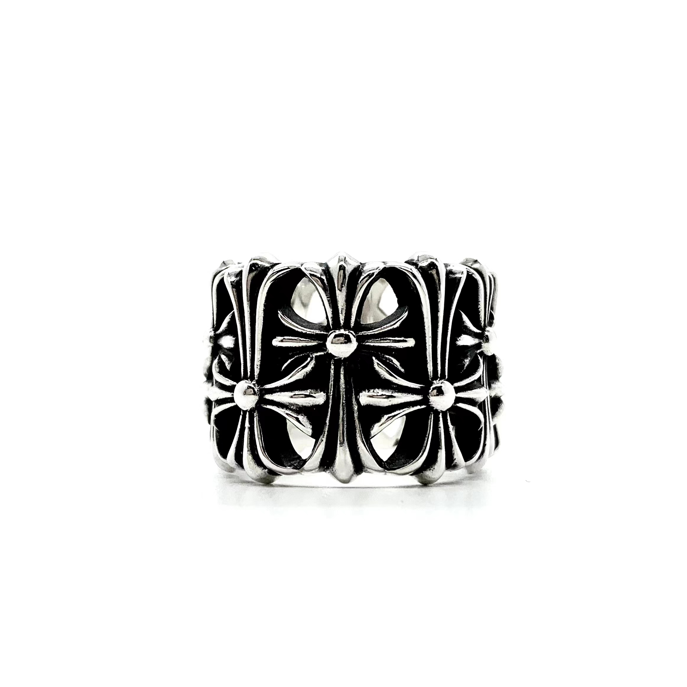 Chrome Hearts 𝐂𝐡𝐫𝐨𝐦𝐞 𝐡𝐞𝐚𝐫𝐭𝐬克罗心圆型墓葬戒