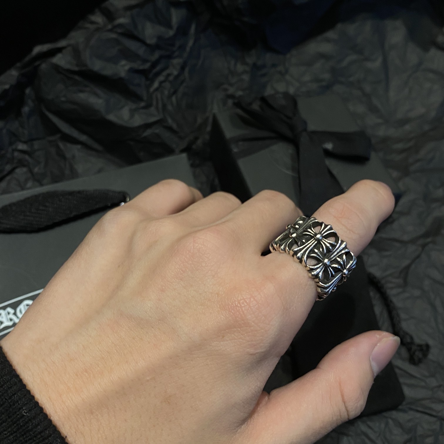 Chrome Hearts 𝐂𝐡𝐫𝐨𝐦𝐞 𝐡𝐞𝐚𝐫𝐭𝐬克罗心圆型墓葬戒