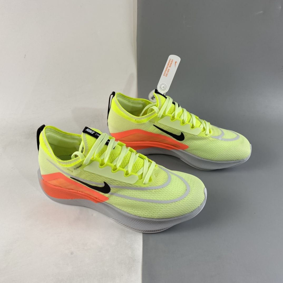P260 纯原版本 独家首发 超弹力大底 碳板加持 NIKE Zoom Fly 4 耐克男子超弹碳板跑步鞋 CT2392-700