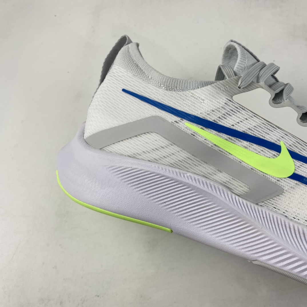 P260 纯原版本 独家首发 超弹力大底 碳板加持 NIKE Zoom Fly 4 耐克男子超弹碳板跑步鞋 CT2392-100