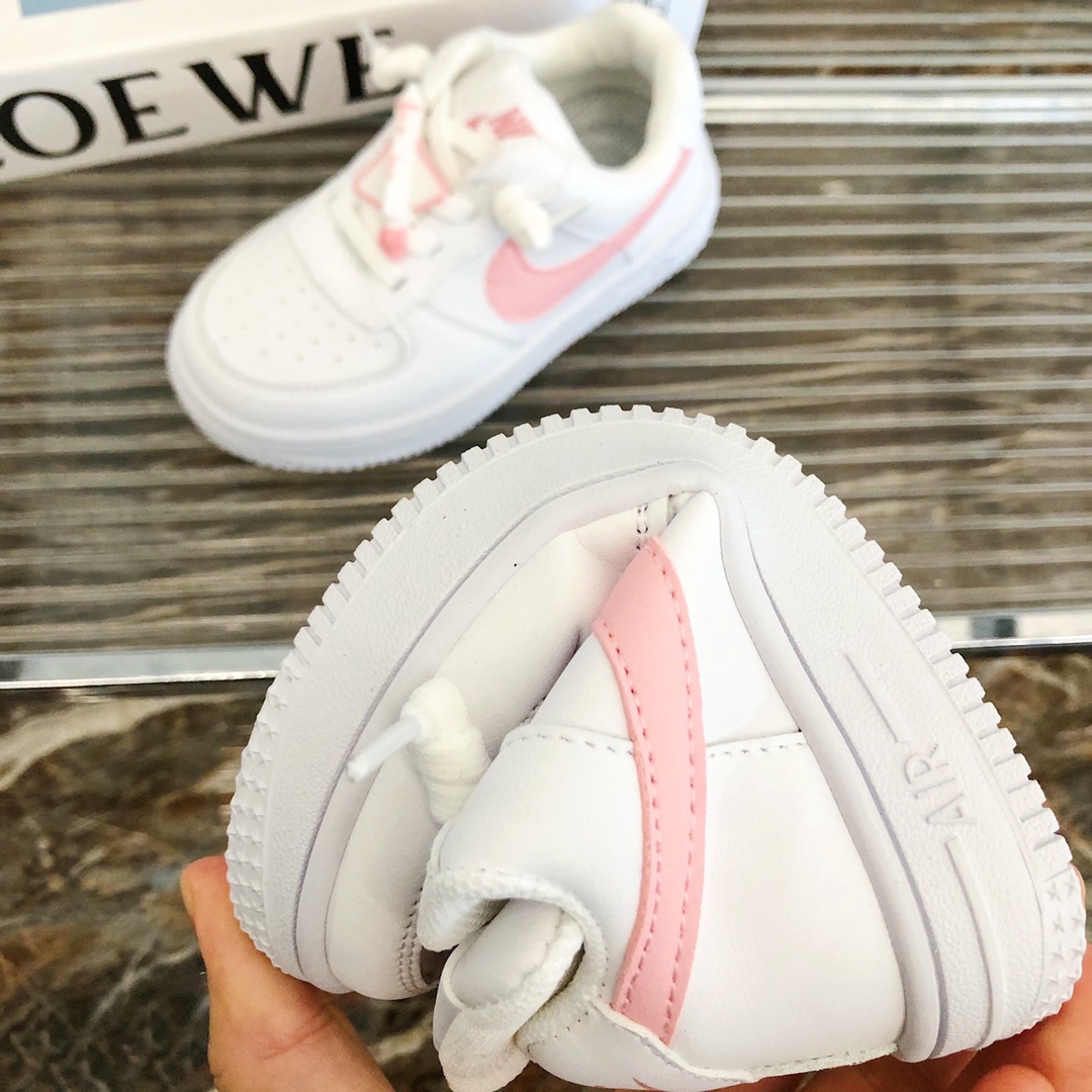 图片[9]-特价 空军一号宇航员可乐童鞋 尺码：26-37码 小朋友的太空梦，宇宙英雄宇航员绝对不能错过‼️ 这款我太喜欢了，小小宇航员太棒了❗️颜值天花板哪😎配色也是很清新很阳光❗️一脚蹬的，轻便好穿好打理💥-选品中心