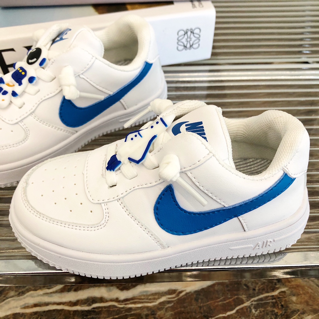 图片[4]-特价 空军一号宇航员可乐童鞋 尺码：26-37码 小朋友的太空梦，宇宙英雄宇航员绝对不能错过‼️ 这款我太喜欢了，小小宇航员太棒了❗️颜值天花板哪😎配色也是很清新很阳光❗️一脚蹬的，轻便好穿好打理💥-选品中心