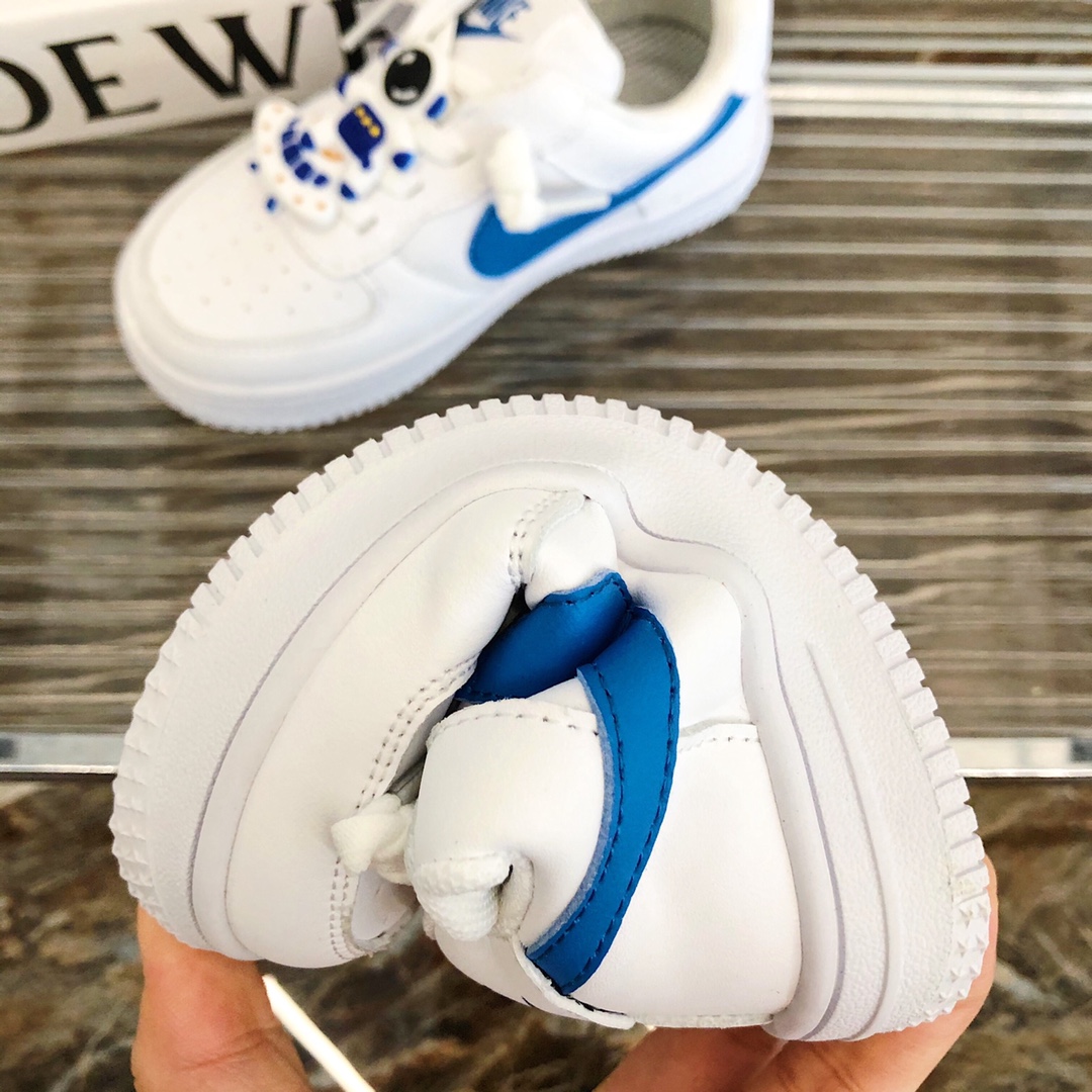 图片[9]-特价 空军一号宇航员可乐童鞋 尺码：26-37码 小朋友的太空梦，宇宙英雄宇航员绝对不能错过‼️ 这款我太喜欢了，小小宇航员太棒了❗️颜值天花板哪😎配色也是很清新很阳光❗️一脚蹬的，轻便好穿好打理💥-选品中心