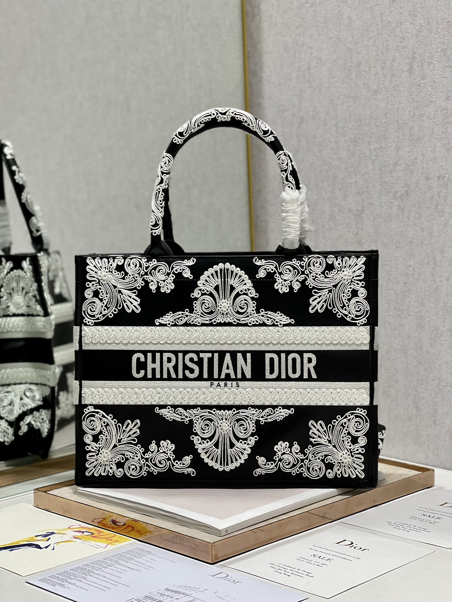 Dior Book Tote Handbags Tote Bags Black Embroidery Fashion