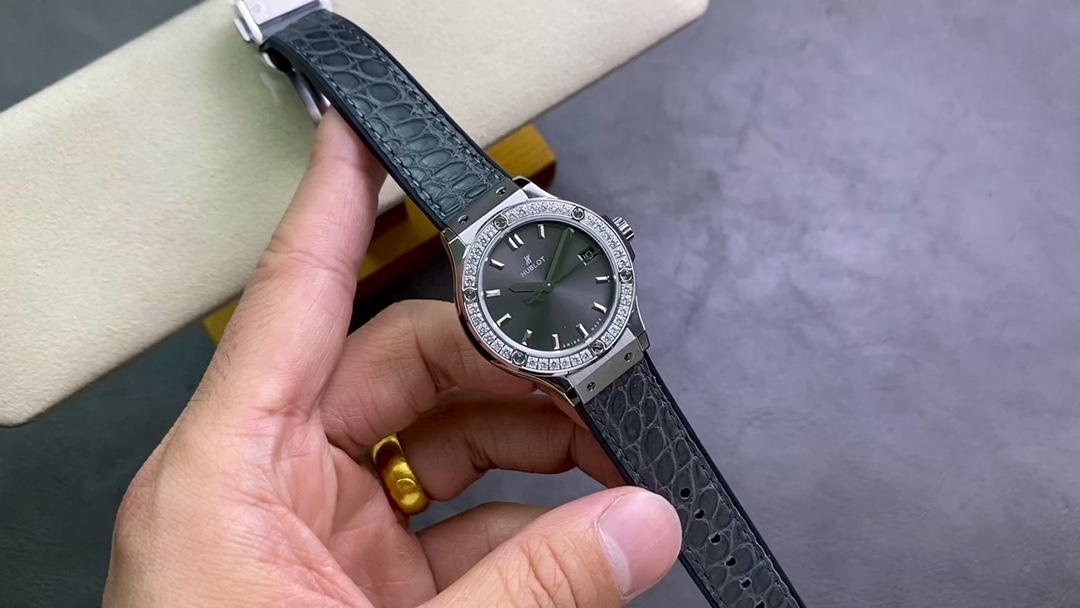 website to buy replica
 Hublot Watch Found Replica
 White Polishing Women Quartz Movement