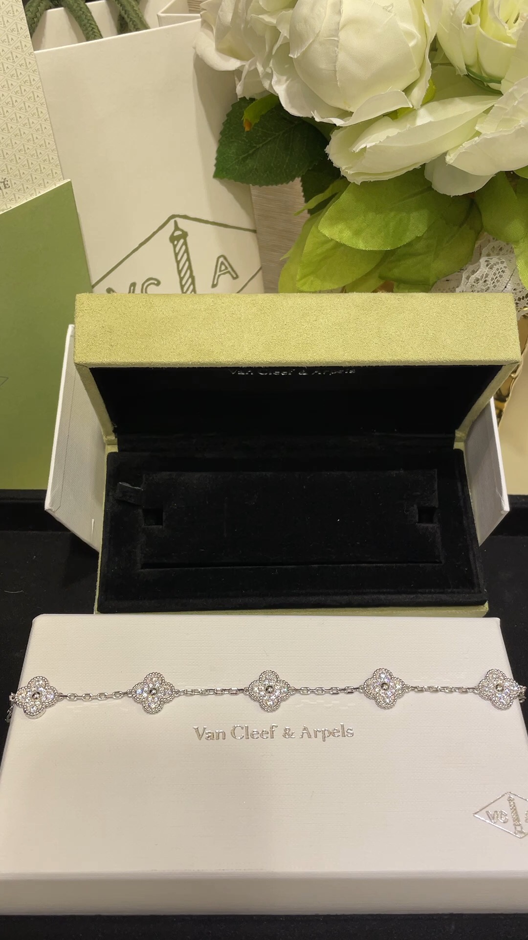 VCA Bracelet