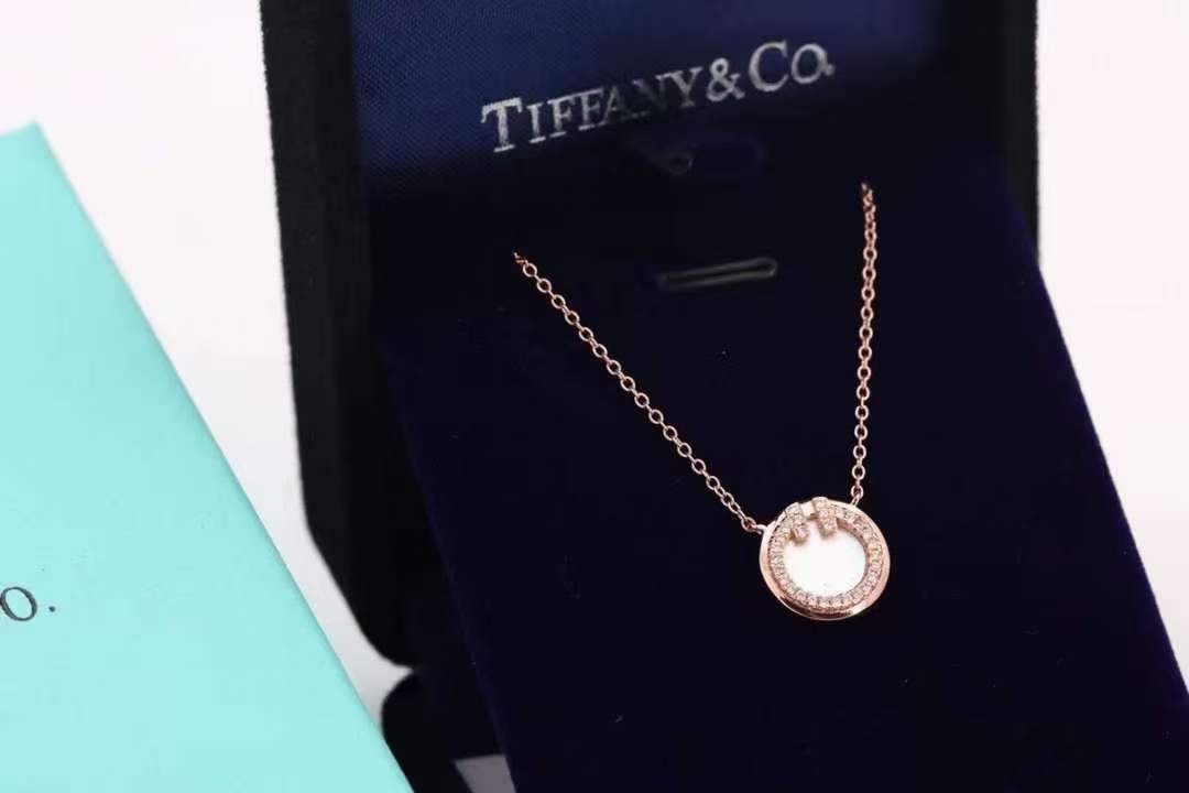 Tiffany & Co. NO.11蒂芙尼t系列白贝母项链
