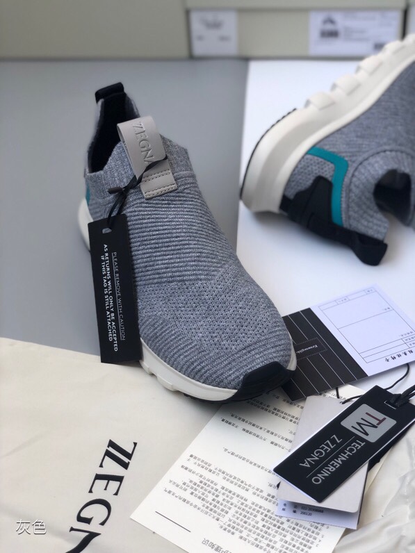 480ZZegna Zegna es sinónimo de estilo juvenil y a la moda.ZZegna está diseñado para el hombre modern