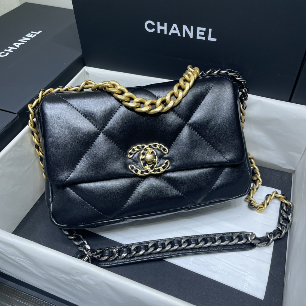 Chanel 19 Bag Small Size 26cm Goat Skin Gold/Silver Hardware - Black 2 i1644668709 4740 0