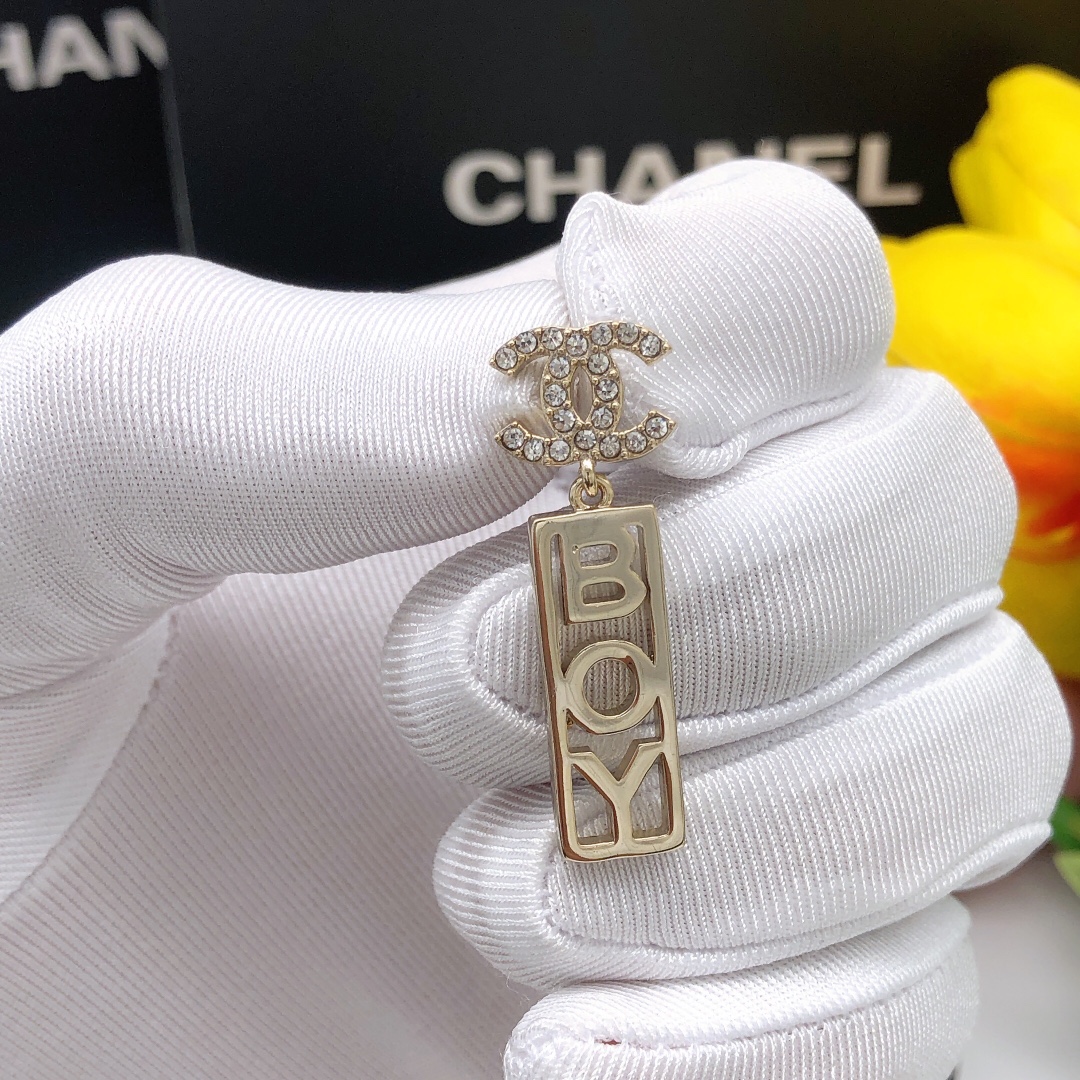 Loewe Haute Couture Haute Couture Fine Jewelry Necklace Bracelet Ring 6