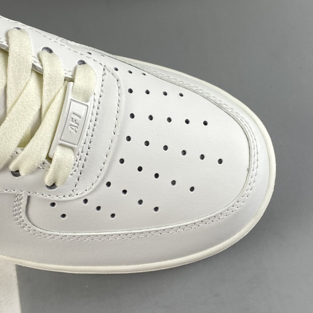 P240 NIKE Air Force 1’07 Low 情人节爱心限定配色 空军一号低帮休闲板鞋 LZ5988-505