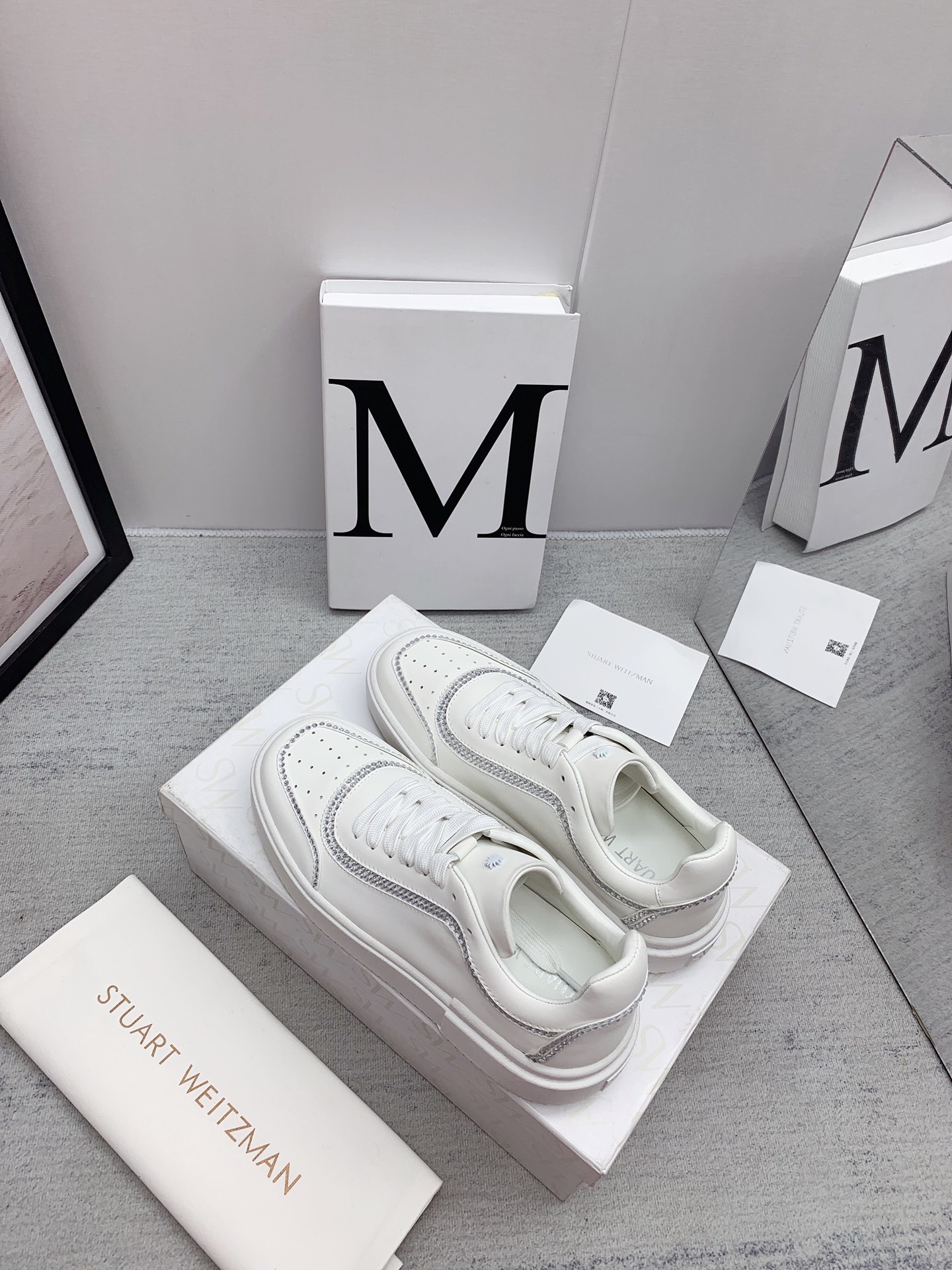 STUART WEITZMAN 2022 “Boiled Diamond Belt” Collection Overview - 图片 5