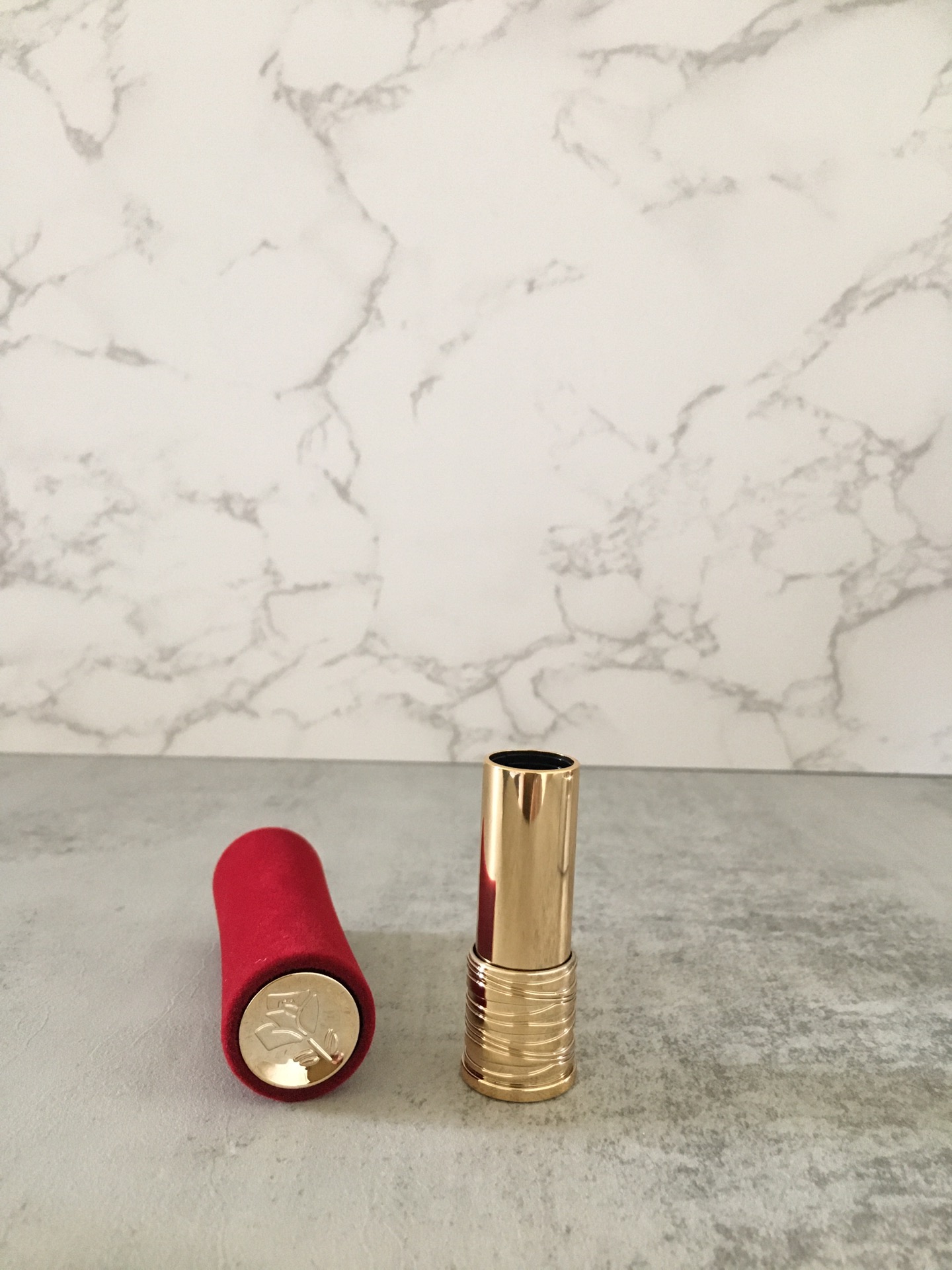 Lancome L'Absolu Rouge Drama Matte Lipstick - 121 Lucky In Love 3 i1644725273 9401 2