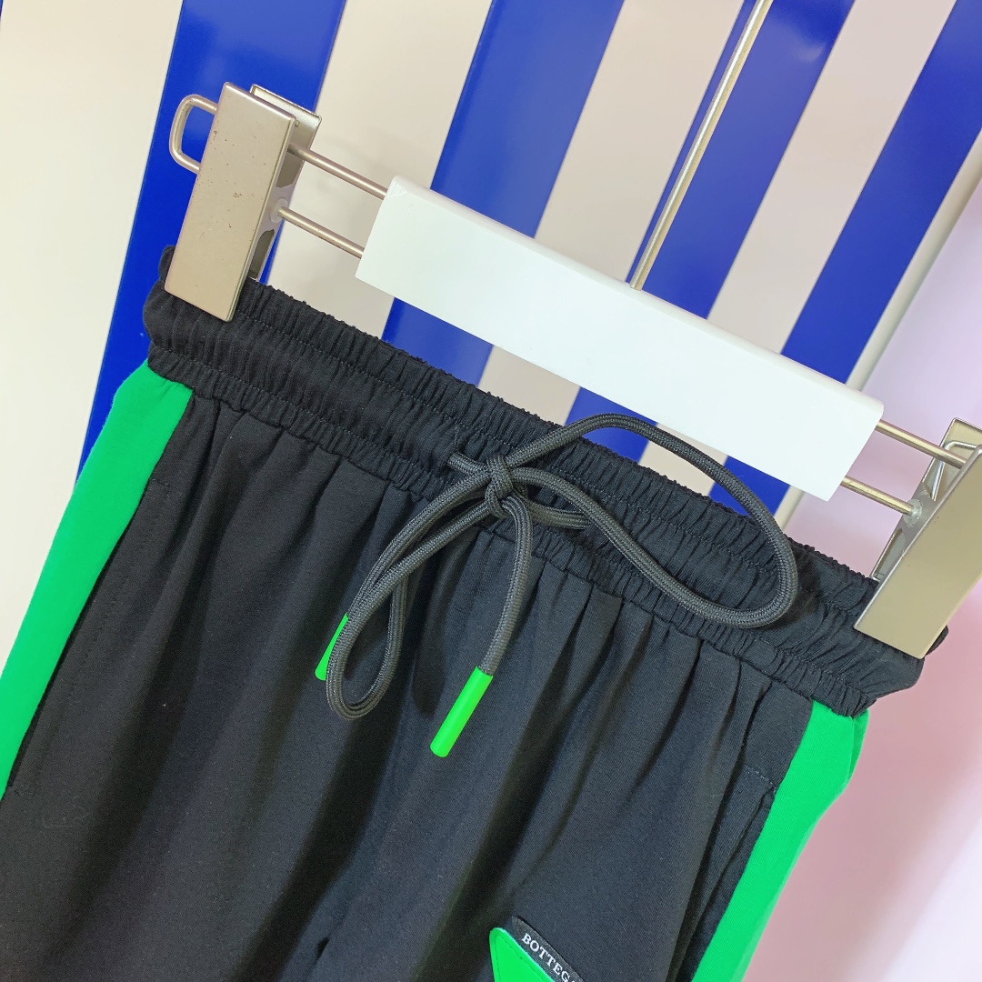 “BOTTEGA VENETA Kids’ Fashion: Cotton Sports Set with 3D Printing, No Glue, Sizes 110-160 Yards” - 图片 6
