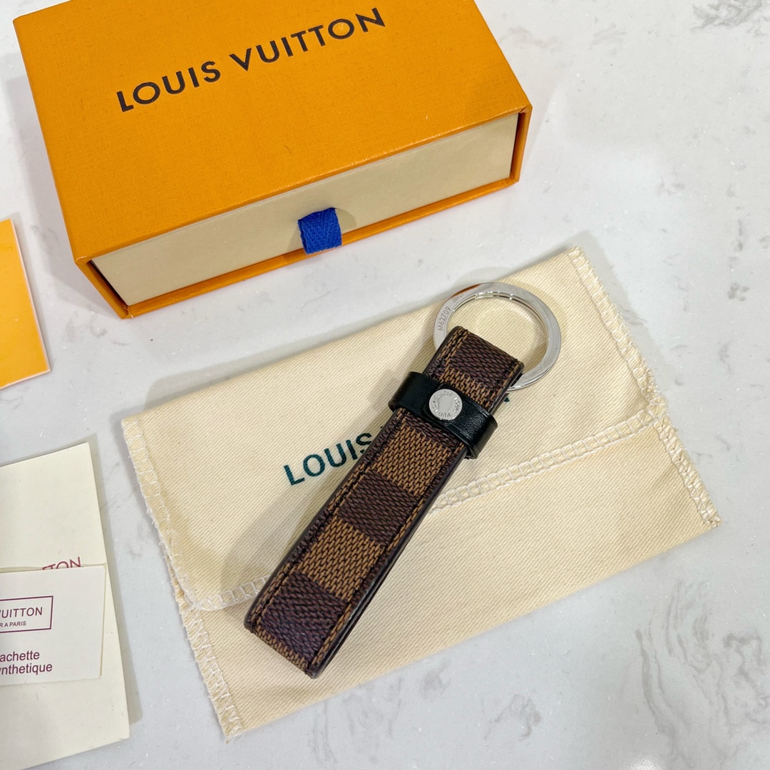 루이비통 키링 124590 Louis Vuitton Accessories 썸네일 이미지