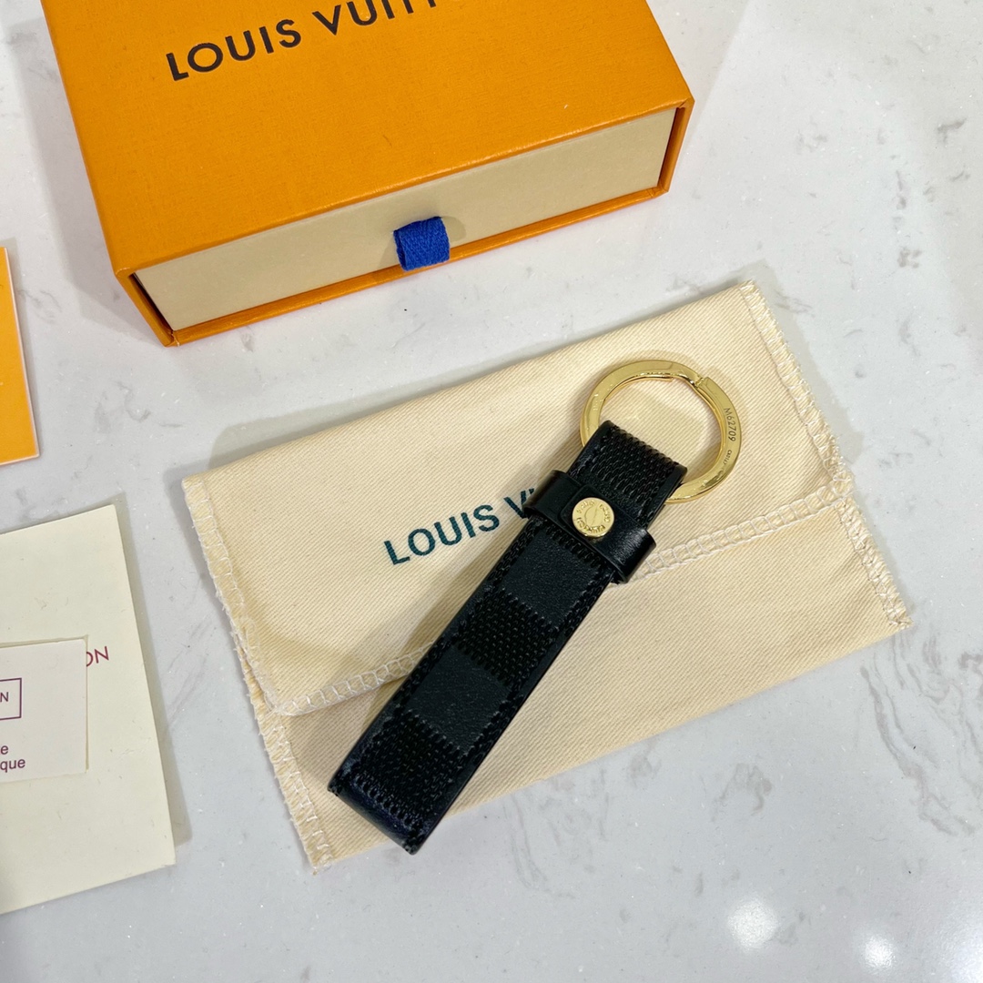 루이비통 키링 124591 Louis Vuitton Accessories 썸네일 이미지