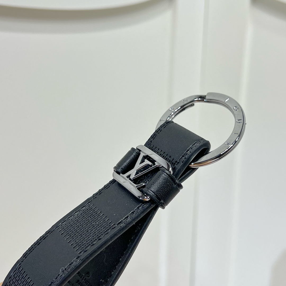 루이비통 키링 124592 Louis Vuitton Accessories 썸네일 이미지