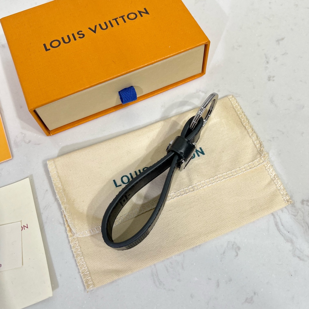 루이비통 키링 124592 Louis Vuitton Accessories 썸네일 이미지