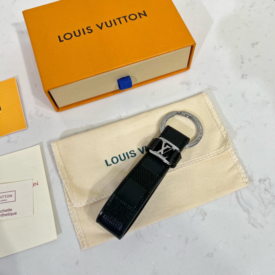 루이비통 키링 124592 Louis Vuitton Accessories 썸네일 이미지