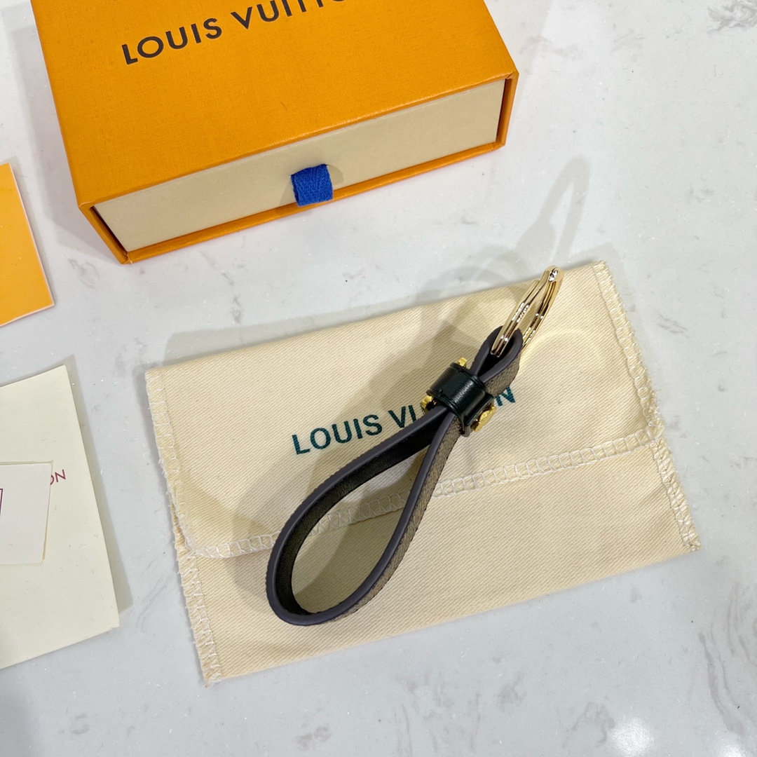루이비통 키링 124593 Louis Vuitton Accessories 썸네일 이미지