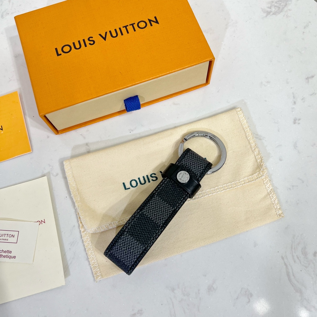 루이비통 키링 124597 Louis Vuitton Accessories 썸네일 이미지