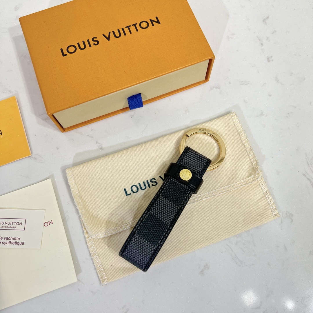 루이비통 키링 124595 Louis Vuitton Accessories 썸네일 이미지