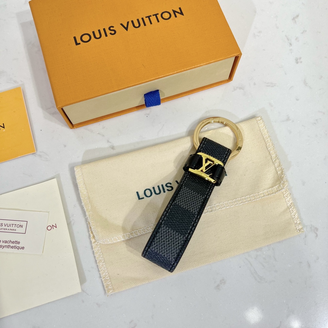 루이비통 키링 124595 Louis Vuitton Accessories 썸네일 이미지
