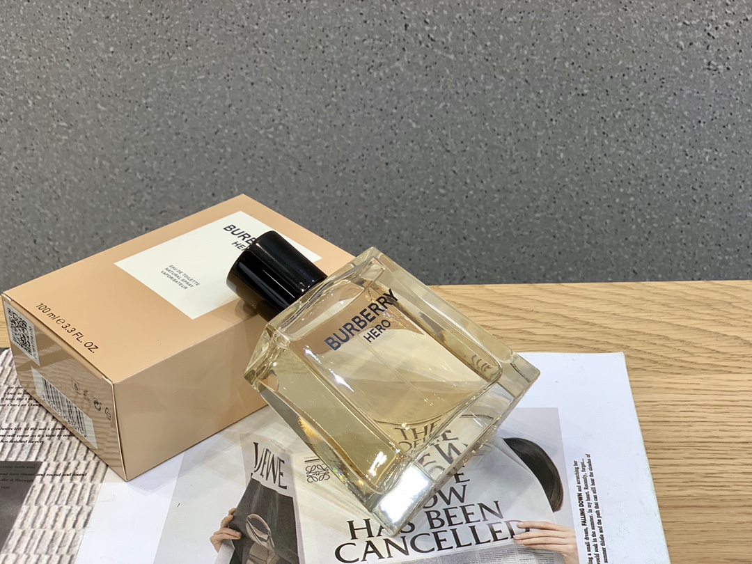 Burberry Hero Eau de Toilette - 100ml - Woody Aromatic Fragrance 10 i1644763904 3359 8