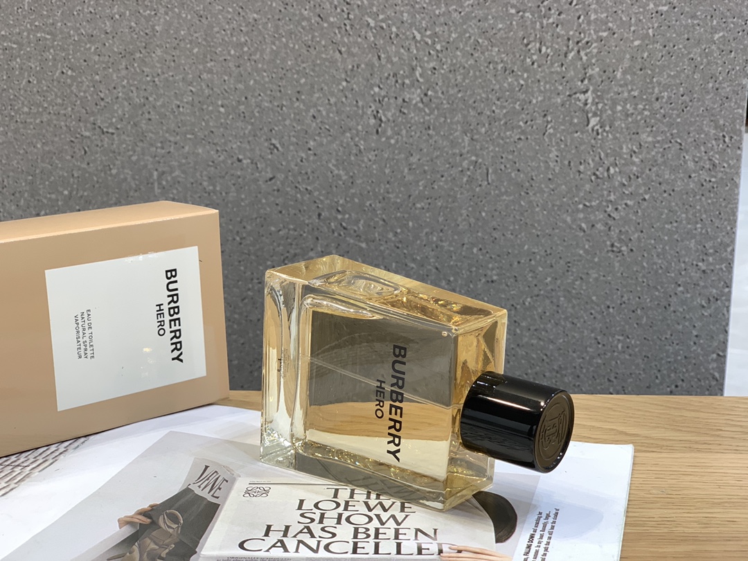 Burberry Hero Eau de Toilette - 100ml - Woody Aromatic Fragrance 6 i1644763904 4400 4