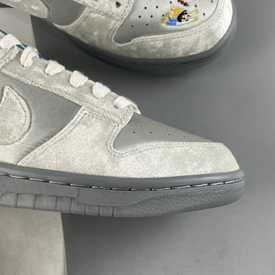 P380 NIKE Dunk Low ” Ice ” 冰雪节 低帮运动休闲板鞋 DO2326-001