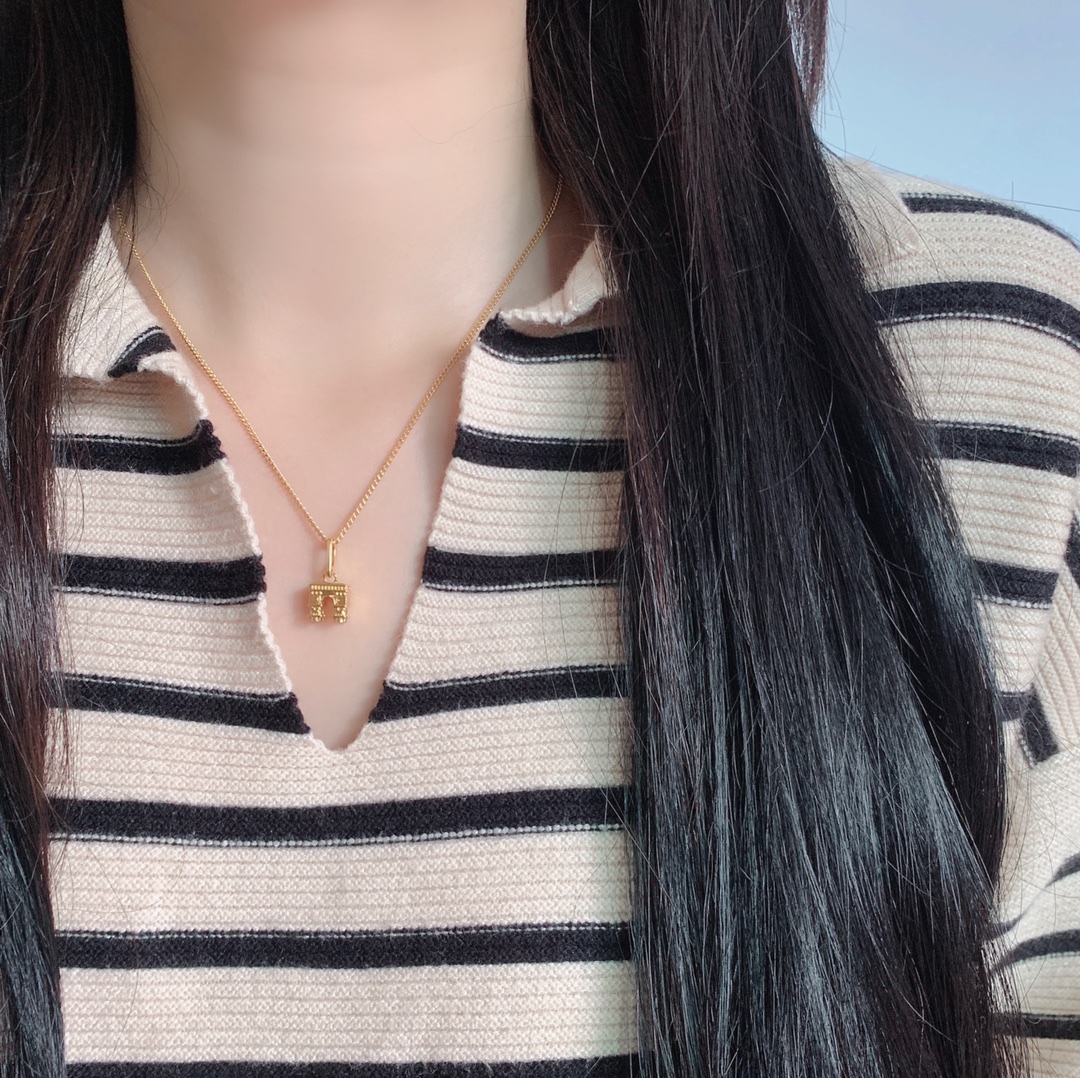 Celine Jewelry Necklaces & Pendants Wholesale China
 Mini