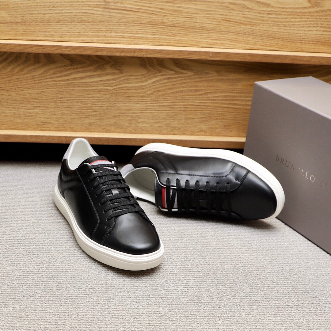 Brunello Cucinelli Spring/Summer New Colour Block Sports Board Men's Shoes ¡Esta zapatilla plana est