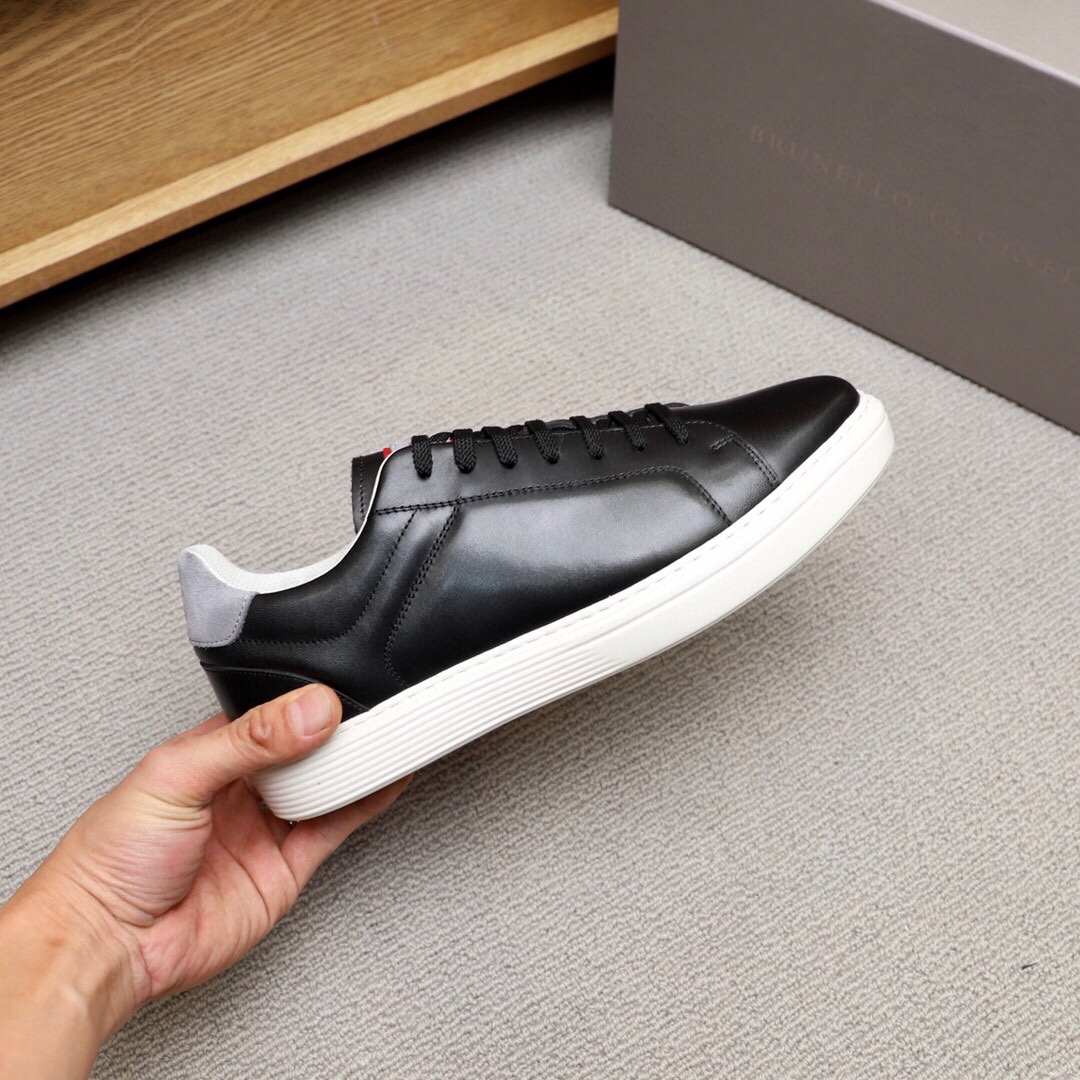 Brunello Cucinelli Spring/Summer New Colour Block Sports Board Men's Shoes ¡Esta zapatilla plana est