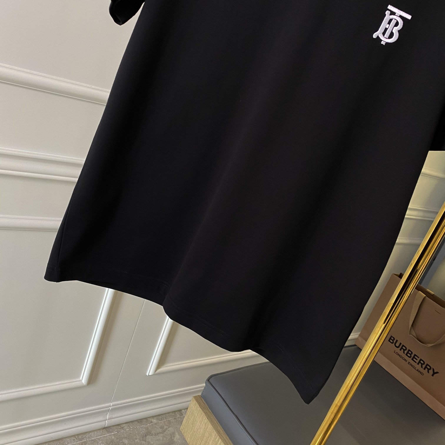 Burberry BBR 巴宝莉 专属标识刺绣图案棉质宽松 短袖T 恤