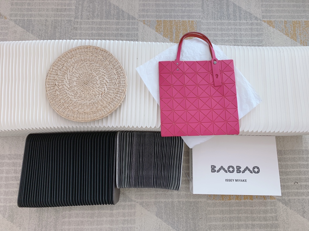 ISSEY MIYAKE三宅一生新系列手提袋0086