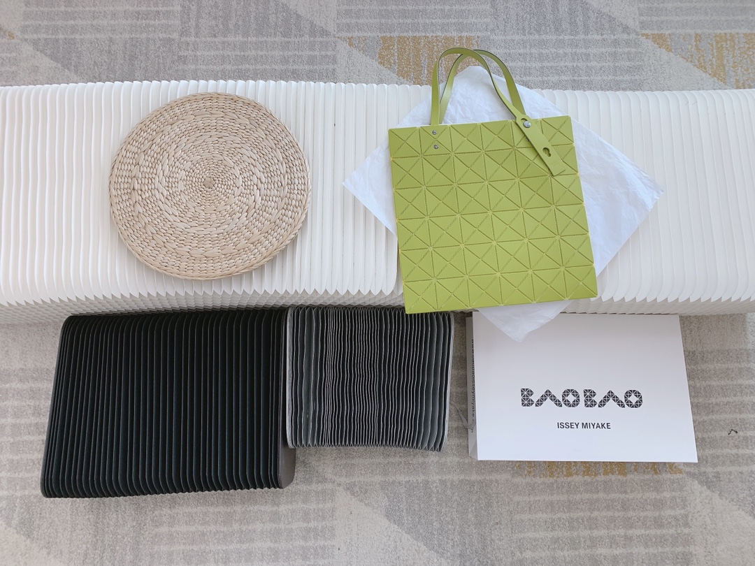 ISSEY MIYAKE三宅一生新系列手提袋0086
