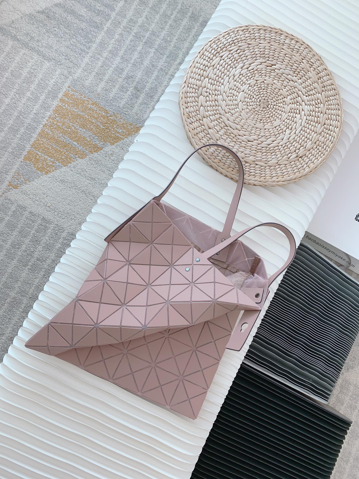 ISSEY MIYAKE三宅一生新系列手提袋0086