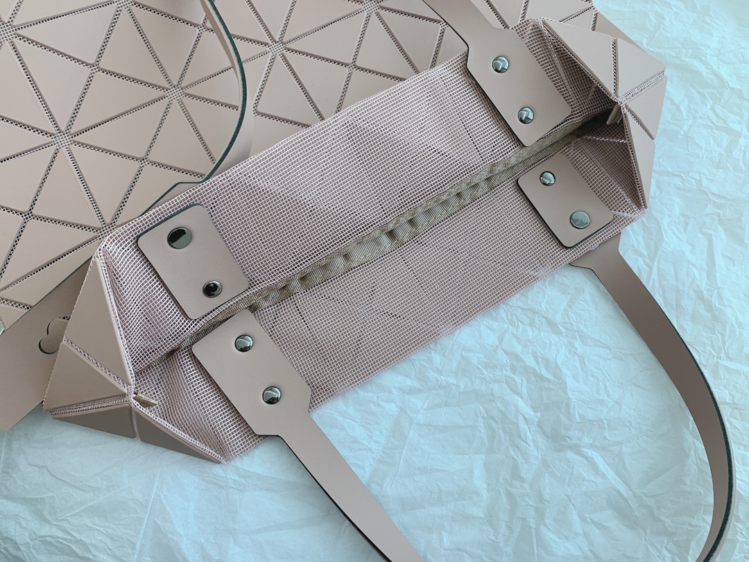 ISSEY MIYAKE三宅一生新系列手提袋0086