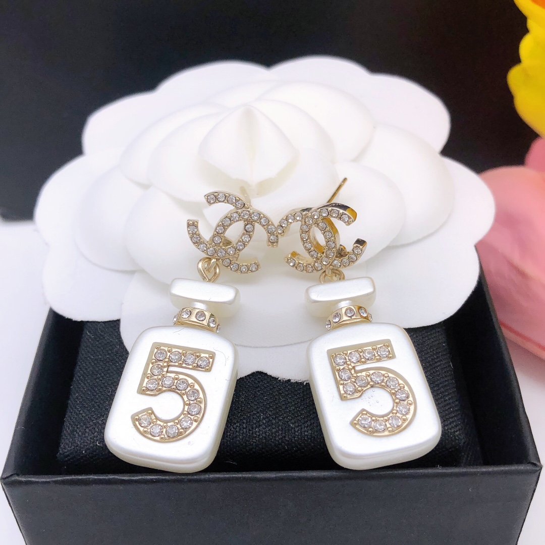 Chanel Haute Joaillerie Fine Jewelry Earrings Necklace Ring Ref.5D7D7592 6