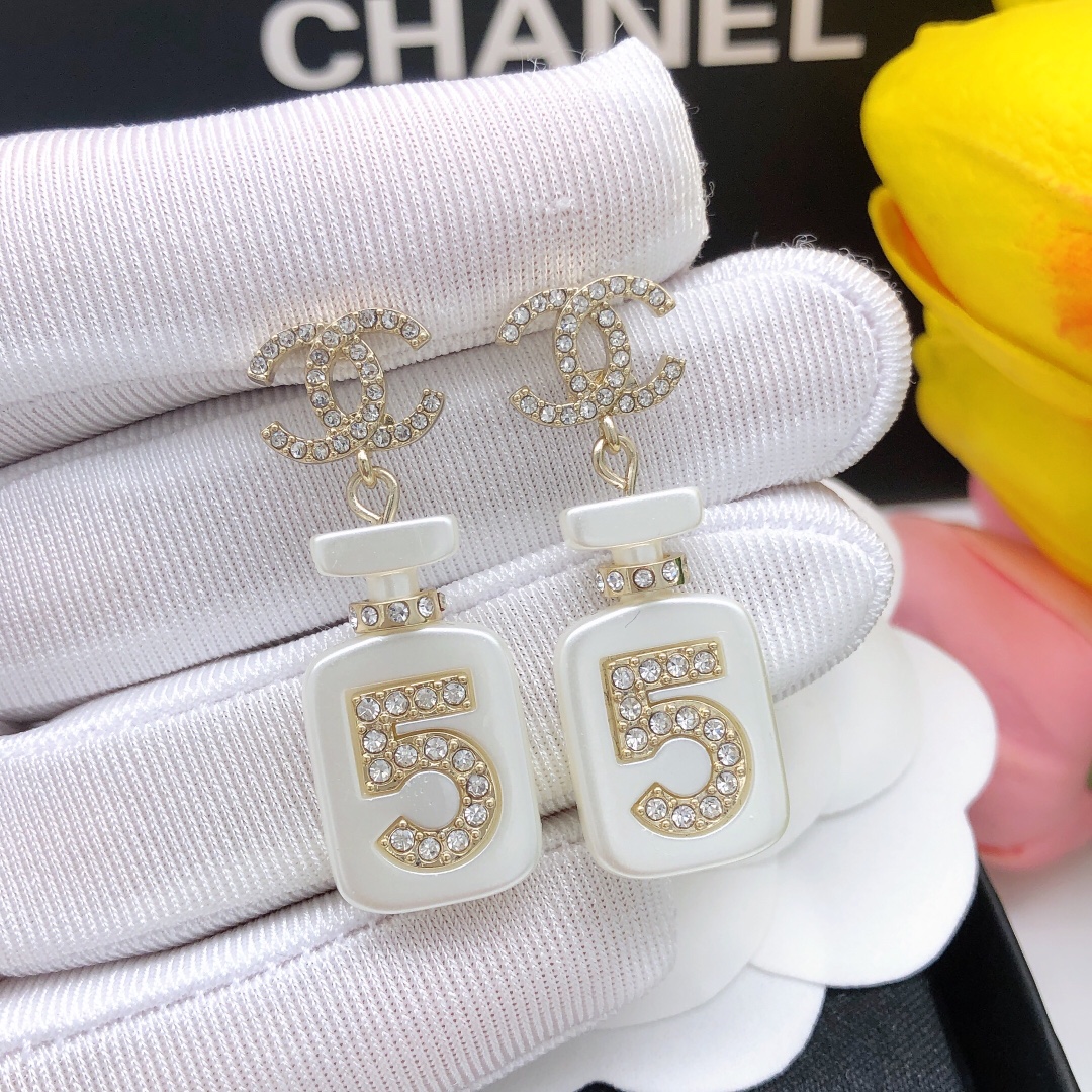 Chanel Haute Joaillerie Fine Jewelry Earrings Necklace Ring Ref.5D7D7592 2