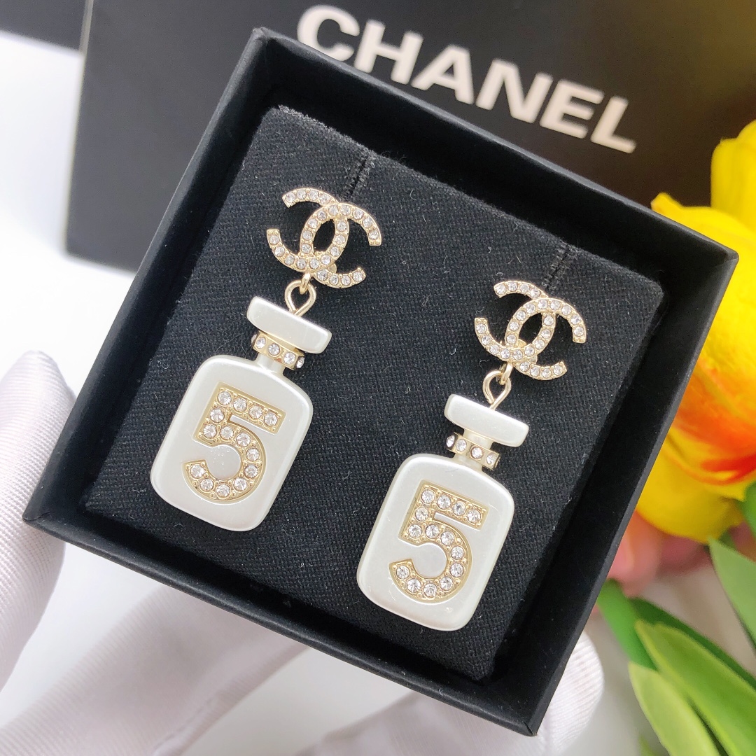 Chanel Haute Joaillerie Fine Jewelry Earrings Necklace Ring Ref.5D7D7592 8