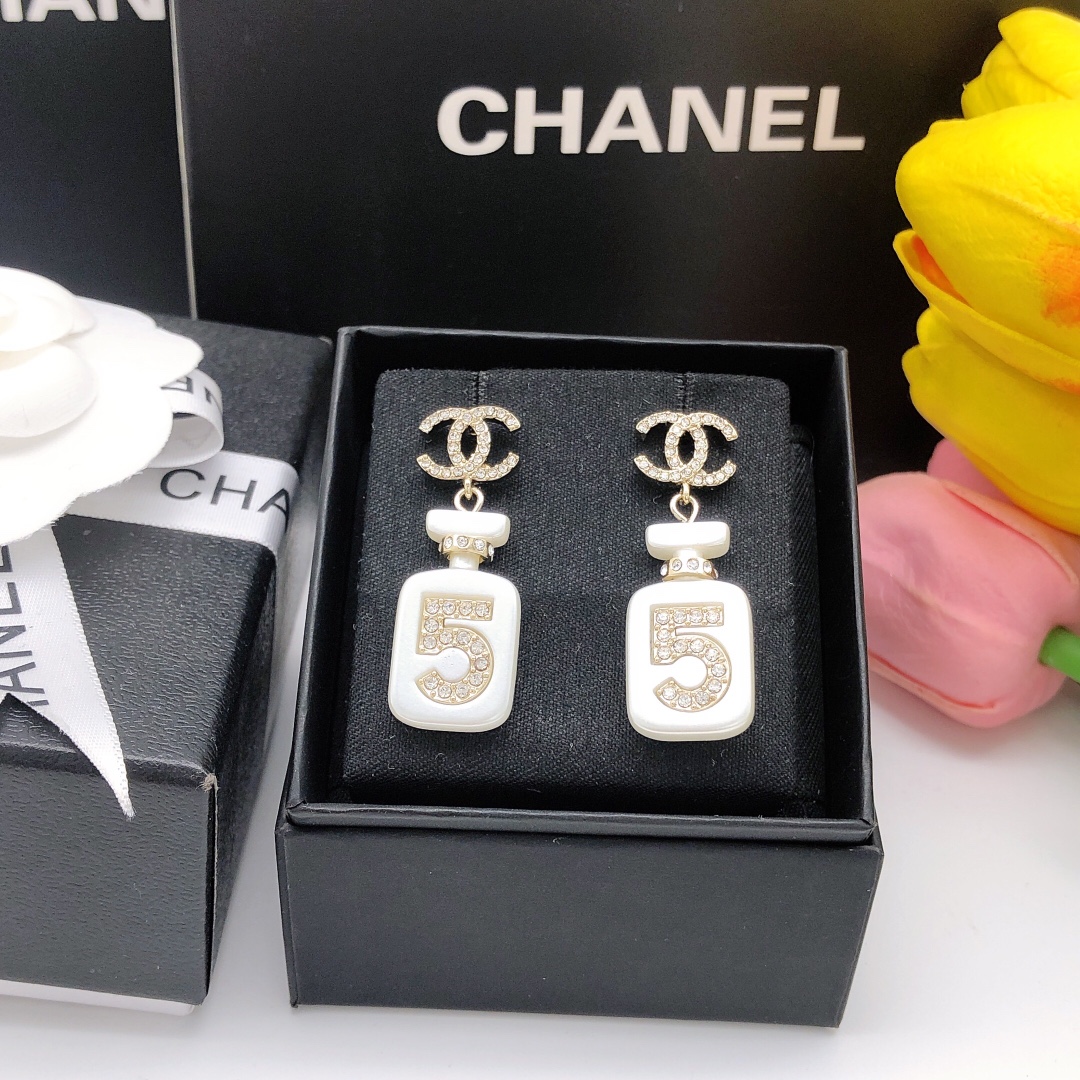 Chanel Haute Joaillerie Fine Jewelry Earrings Necklace Ring Ref.5D7D7592 9