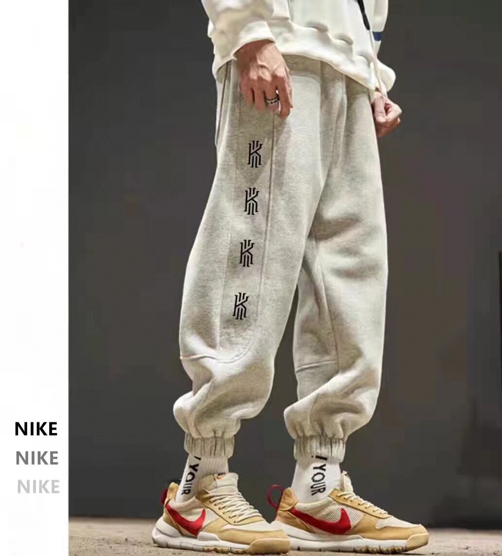 165 Nike耐克欧文串标拼接设计卫裤